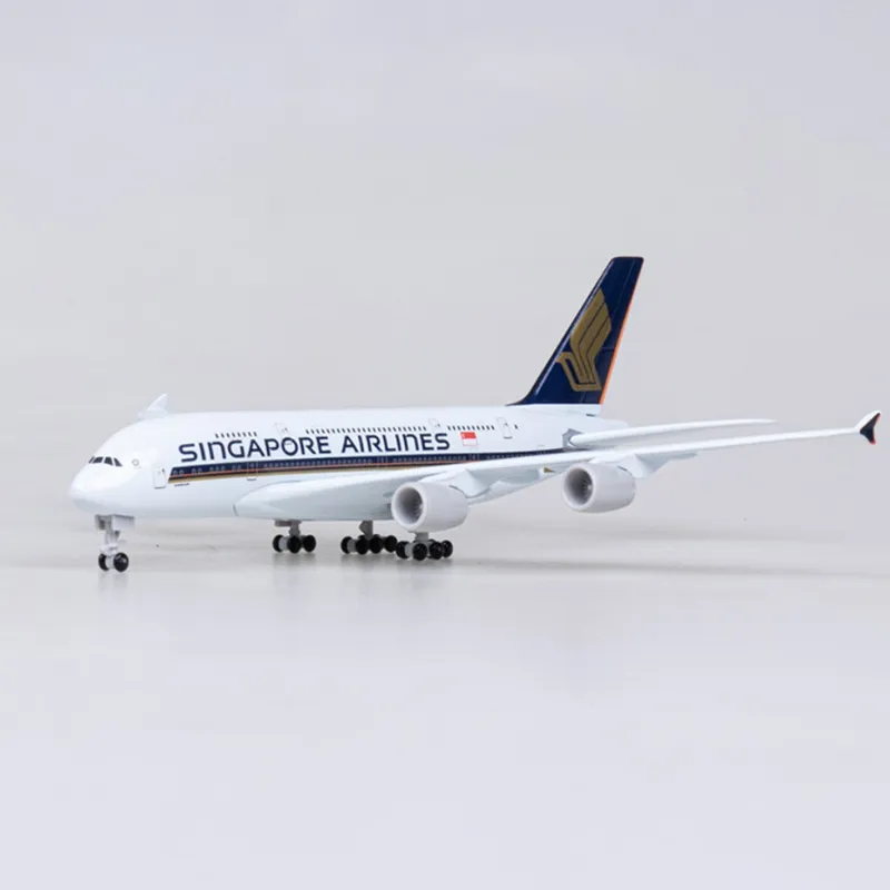 Model Kit Singapore - Металлическая модель самолета авиалайнера 20 см