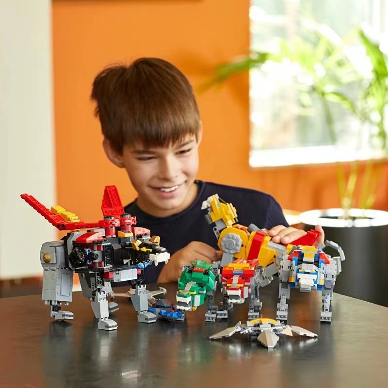 Фигурки Трансформеры Voltron 5 – обзор и цена Model Kit Voltron