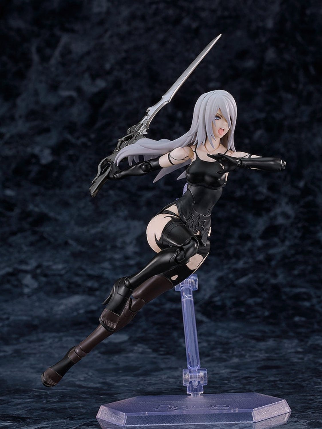 Официально лицензированная фиг – обзор и цена Model Kit Nier Automata