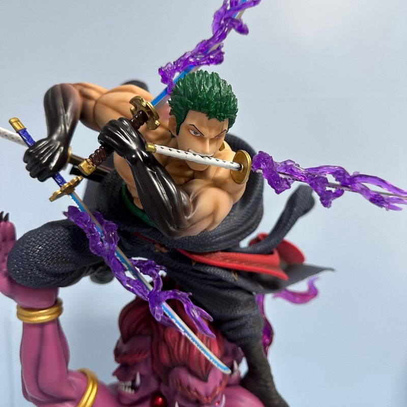 Статуэтка One Piece Roronoa Zo – обзор и цена Model Figure Base