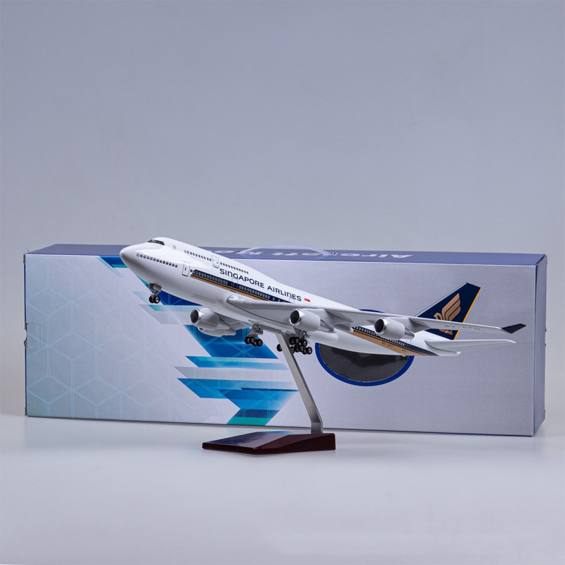 Модель самолета Singapore Airw – обзор и цена Model Kit Singapore