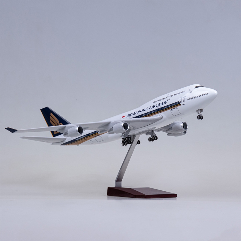 Модель самолета Singapore Airw – обзор и цена Model Kit Singapore