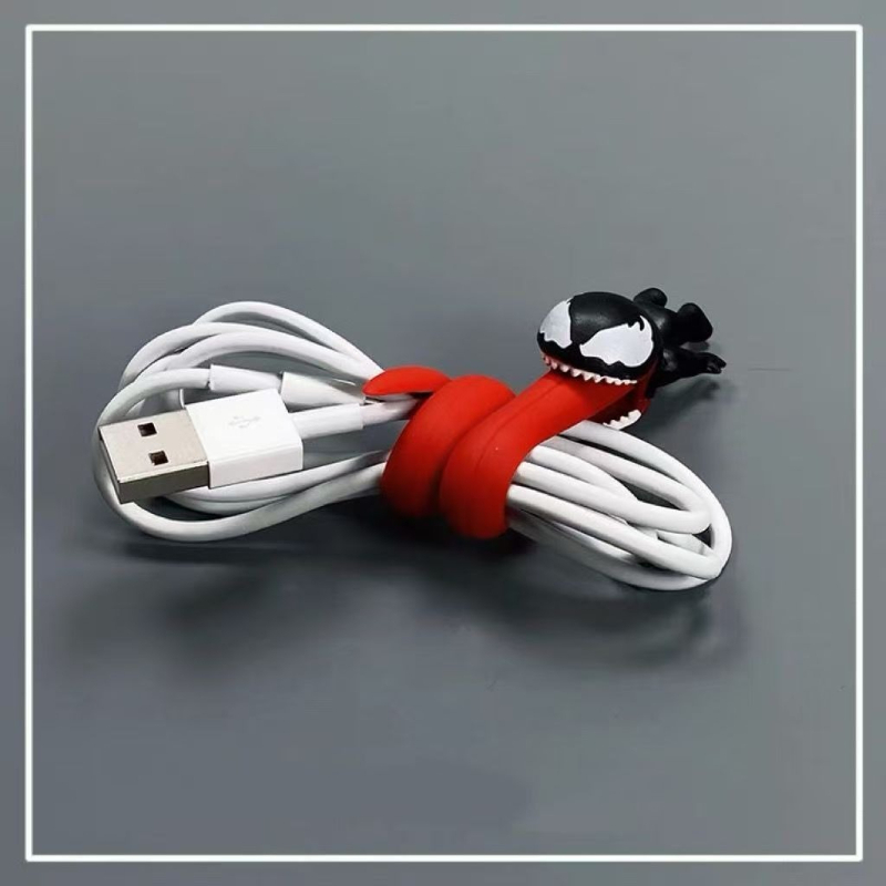 Милый держатель для USB-кабеля – обзор и цена Model Kit Venom