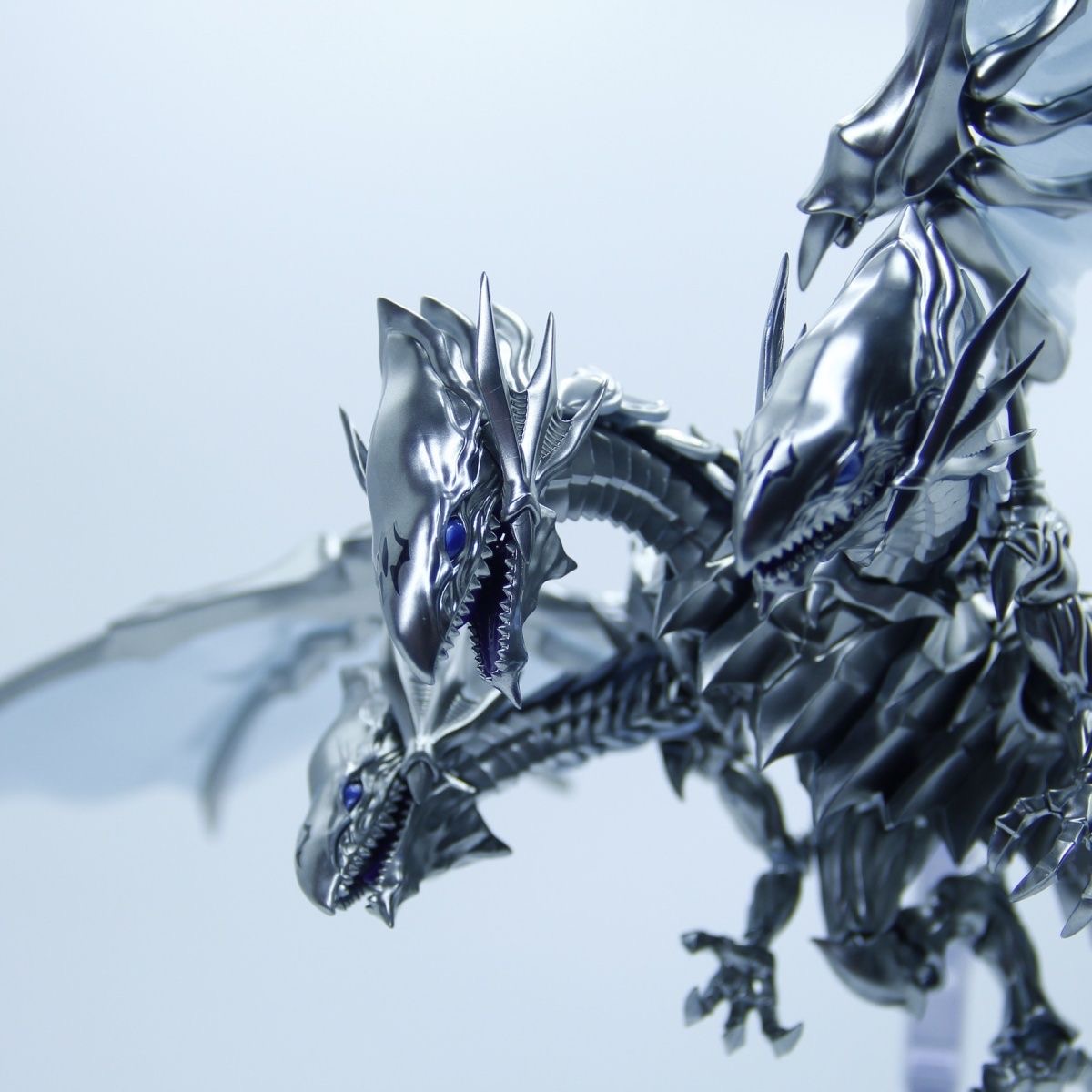 В наличии модель HMGY, голубые – обзор и цена Model Kit Yugioh