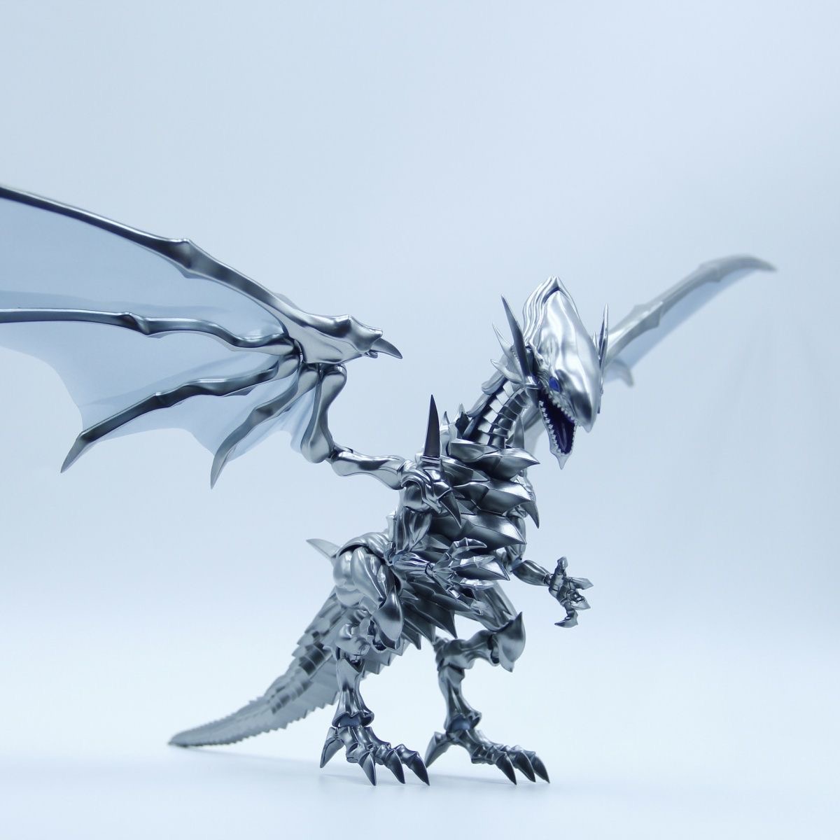 В наличии модель HMGY, голубые – обзор и цена Model Kit Yugioh