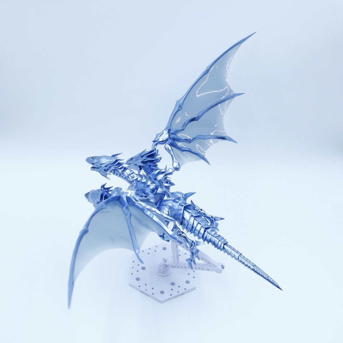 В наличии модель HMGY, голубые – обзор и цена Model Kit Yugioh
